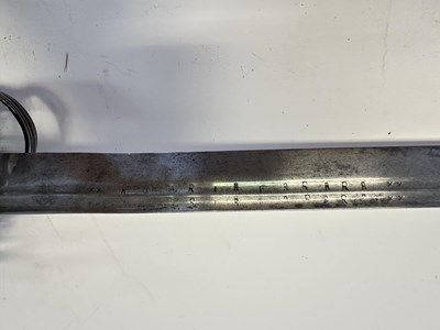 Lot 44 - A SCOTTISH BACKSWORD WITH BASKET GUARD OF GLASGOW TYPE, CIRCA 1720