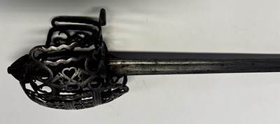 Lot 41 - A FINE SCOTTISH BASKET-HILTED BACKSWORD, THE HILT BY WALTER ALLAN OF STERLING