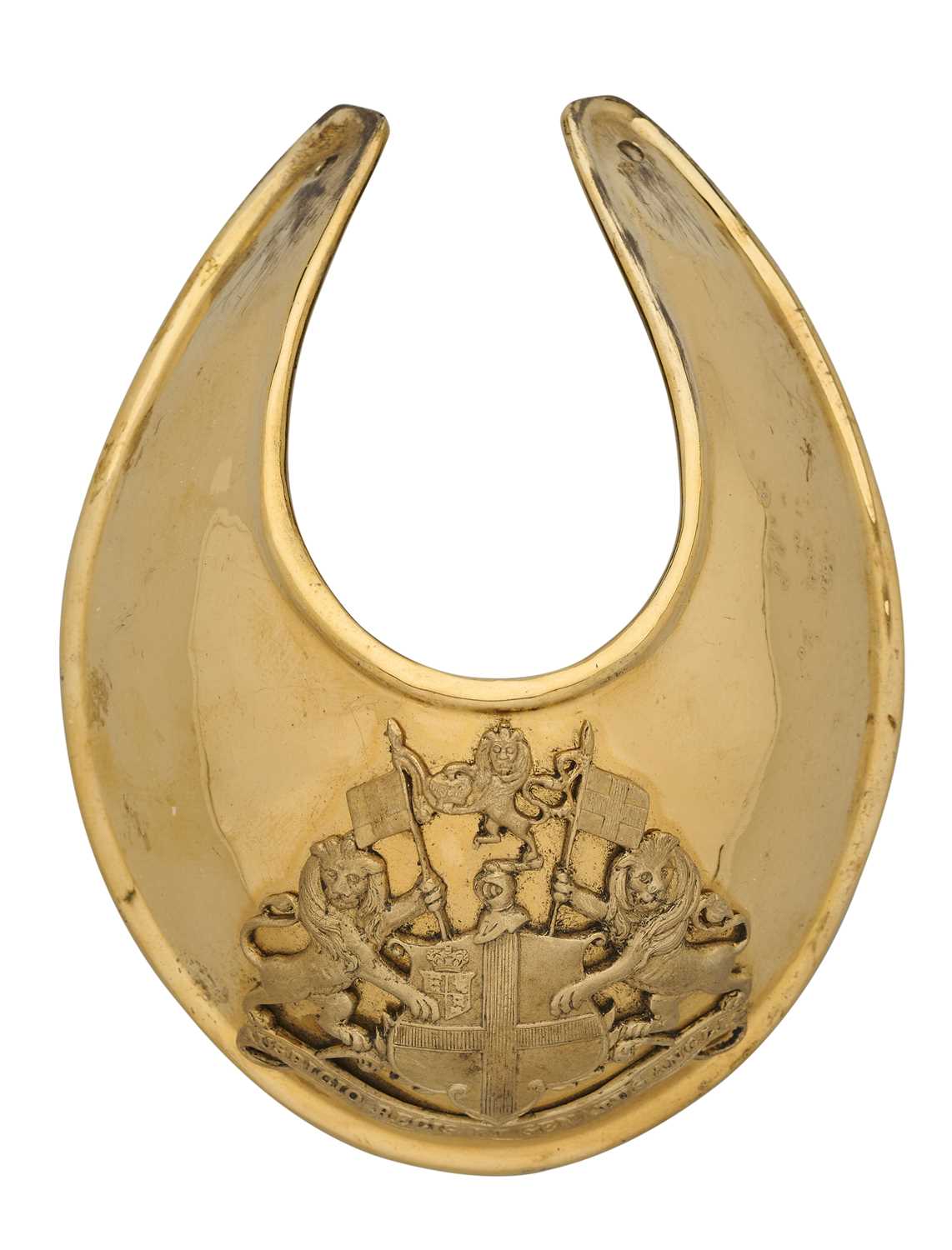 Lot 570 - A GEORGIAN GILT HONOURABLE EAST INDIA COMPANY OFFICER'S GORGET