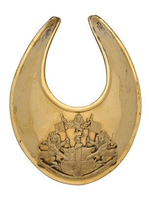 Lot 570 - A GEORGIAN GILT HONOURABLE EAST INDIA COMPANY OFFICER'S GORGET