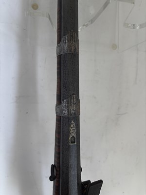Lot 38 - AN OTTOMAN 28 BORE MIQUELET-LOCK RIFLE (SHISHANA), TURKEY, LATE 18TH CENTURY