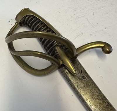 Lot 536 - A FRENCH NAPOLEONIC LIGHT CAVALRY SABRE, REIGN OF NAPOLEON (1804-1814)