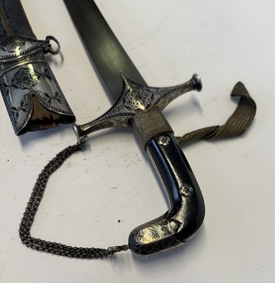 Lot 73 - A RARE INDO-PERSIAN SILVER-MOUNTED SHAMSHIR, LATE 18TH CENTURY