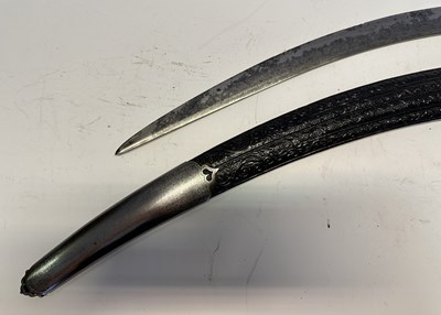 Lot 78 - AN INDIAN SHAMSHIR FOR A BRITISH OFFICER, EARLY 19TH CENTURY