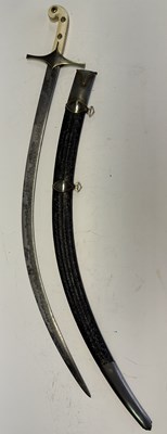 Lot 78 - AN INDIAN SHAMSHIR FOR A BRITISH OFFICER, EARLY 19TH CENTURY
