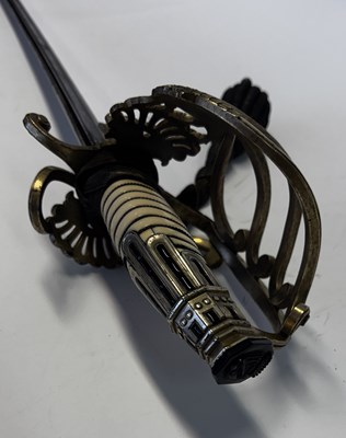 Lot 109 - AN EXTREMELY RARE AND FINE ‘WHITE RUSSIAN’ PRESENTATION SABRE TO THE COMMANDER OF THE
