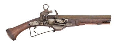 Lot 200 - A VERY RARE GERMAN OR AUSTRIAN 25 BORE MIQUELET-LOCK PISTOL, CIRCA 1620-40