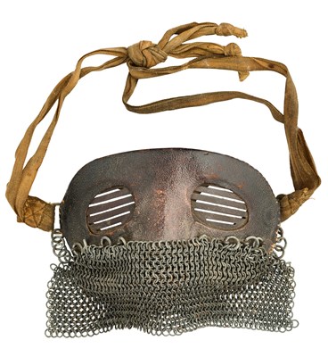 Lot 568 - A RARE WWI PERIOD TANK CREW SPLATTER MASK