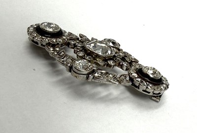 Lot 393 - BELLE EPOQUE DIAMOND BROOCH, CIRCA 1910
