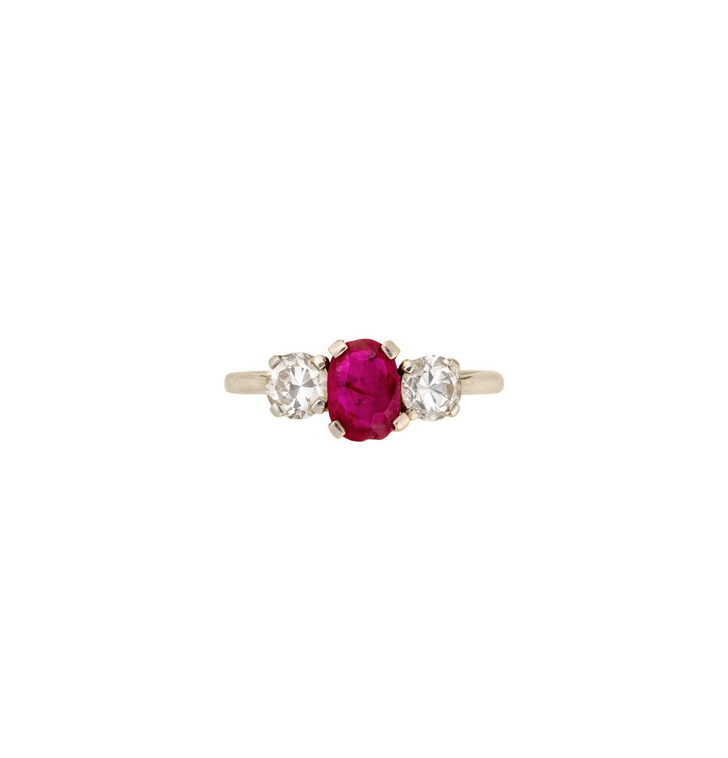 Lot 346 - RUBY AND DIAMOND THREE STONE RING, 1976