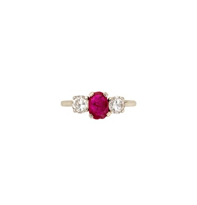 Lot 346 - RUBY AND DIAMOND THREE STONE RING, 1976