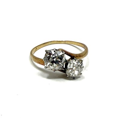 Lot 326 - DIAMOND TWO STONE RING
