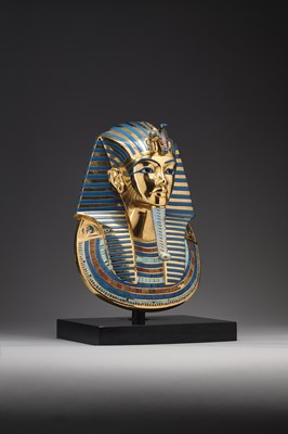 Lot 82 - TUTANKHAMUN FUNERARY MASK