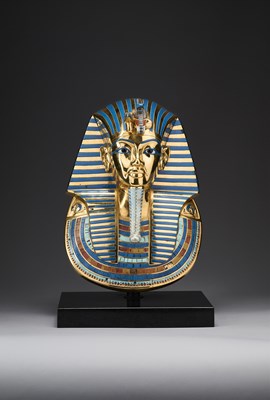 Lot 82 - TUTANKHAMUN FUNERARY MASK