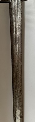 Lot 48 - A FINE ITALIAN TWO-HAND SWORD, FIRST HALF OF THE 16TH CENTURY