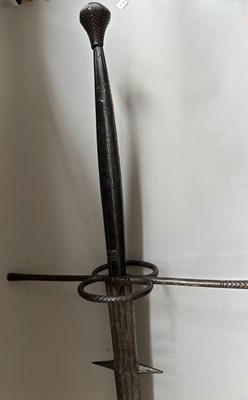 Lot 48 - A FINE ITALIAN TWO-HAND SWORD, FIRST HALF OF THE 16TH CENTURY