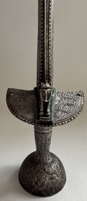Lot 2 - A RARE SOUTH INDIAN PATALLAH OR PATISSA, 16TH CENTURY