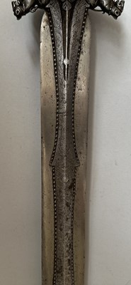 Lot 2 - A RARE SOUTH INDIAN PATALLAH OR PATISSA, 16TH CENTURY