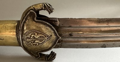 Lot 8 - A RARE INDIAN KHANJAR WITH AGATE (SARDONYX) GRIP, LATE 17TH/18TH CENTURY