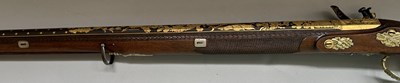 Lot 57 - A FINE AND RARE FRENCH 15 BORE FLINTLOCK SILVER-GILT MOUNTED WILDFOWLING GUN OF PRESENTATION QUALITY