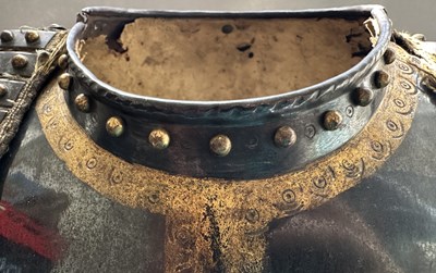 Lot 54 - A RARE AND UNUSUALLY COMPLETE LIGHT CAVALRY OFFICER’S CUIRASS IN EXCEPTIONAL CONDITION