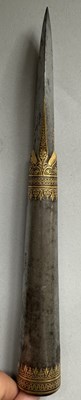 Lot 11 - A FINE INDIAN LANCE HEAD, 19TH CENTURY