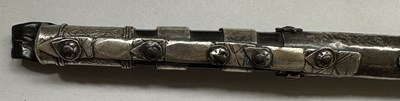 Lot 32 - A CAUCASIAN SILVER-MOUNTED RIDING CROP, 19TH CENTURY