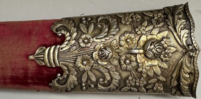 Lot 20 - A LARGE OTTOMAN DAGGER WITH EBONY HILT OF INDIAN KHANJAR FORM, TURKEY, LATE 18TH/EARLY 19TH CENTURY