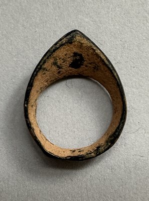 Lot 36 - THREE SMALL OTTOMAN ARCHER’S RINGS, 15TH/17TH CENTURY