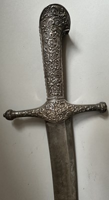 Lot 17 - A FINE FRENCH SILVER-MOUNTED SABRE IN THE OTTOMAN BALKAN MANNER BY MANCEAUX A PARIS