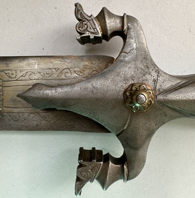 Lot 4 - A NORTH INDIAN OR AFGHANI POULWAR, PROBABLY 17TH/19TH CENTURY