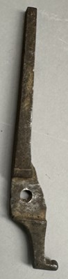 Lot 56 - A VERY RARE FRENCH 54 BORE WHEEL-LOCK LONG HOLSTER PISTOL, ALSACE OR LORRAINE, EARLY 17TH CENTURY