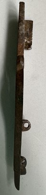 Lot 56 - A VERY RARE FRENCH 54 BORE WHEEL-LOCK LONG HOLSTER PISTOL, ALSACE OR LORRAINE, EARLY 17TH CENTURY