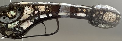 Lot 56 - A VERY RARE FRENCH 54 BORE WHEEL-LOCK LONG HOLSTER PISTOL, ALSACE OR LORRAINE, EARLY 17TH CENTURY