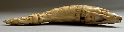 Lot 33 - A VERY RARE MUGHAL IVORY PRIMING-FLASK, 17TH CENTURY