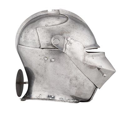 Lot 53 - AN EXTREMELY RARE ITALIAN ARMET FROM THE MISSAGLIA WORKSHOP, MILAN, MID-LATE 15TH CENTURY