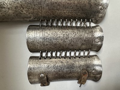 Lot 37 - AN OTTOMAN BAZU BAND, TURKEY, 17TH CENTURY OR PERHAPS EARLIER