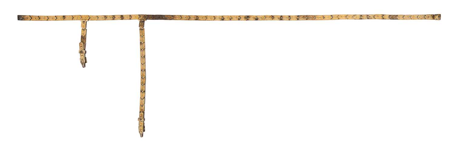 Lot 30 - A CAUCASIAN SILVER-GILT AND NIELLOED WAISTBELT AND SUSPENSION STRAPS, UNMARKED, LATE 19TH CENTURY