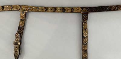Lot 30 - A CAUCASIAN SILVER-GILT AND NIELLOED WAISTBELT AND SUSPENSION STRAPS, UNMARKED, LATE 19TH CENTURY