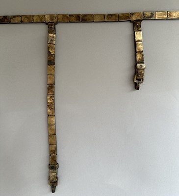Lot 30 - A CAUCASIAN SILVER-GILT AND NIELLOED WAISTBELT AND SUSPENSION STRAPS, UNMARKED, LATE 19TH CENTURY