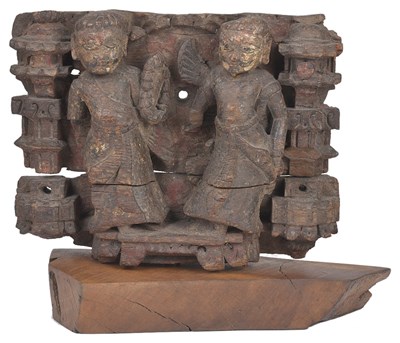 Lot 175 - A WOOD ARCHITECTURAL FRAGMENT