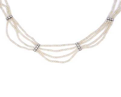 Lot 781 - SEED PEARL AND DIAMOND NECKLACE