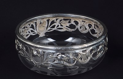 Lot 56 - A FRENCH ART NOUVEAU SILVER-MOUNTED GLASS BOWL