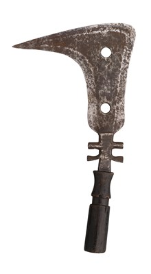 Lot 138 - A MANGBETU TRIBE SICKLE KNIFE
