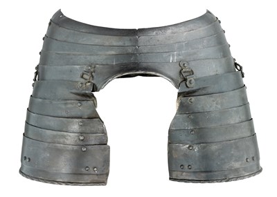 Lot 215 - A FAULD FITTED WITH A PAIR OF TASSETS