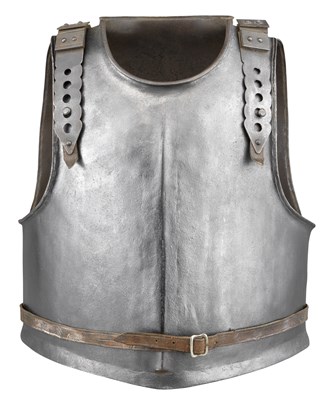 Lot 401 - AN ENGLISH CUIRASS IN 17TH CENTURY STYLE