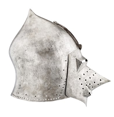Lot 407 - A 'HOUNSKULL' BASINET